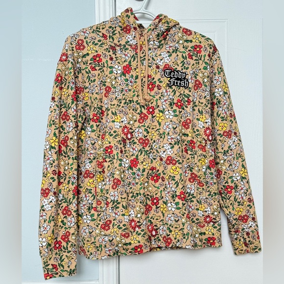 Teddy Fresh, Unisex Small, Grandma Floral Hoodie - Picture 3 of 5